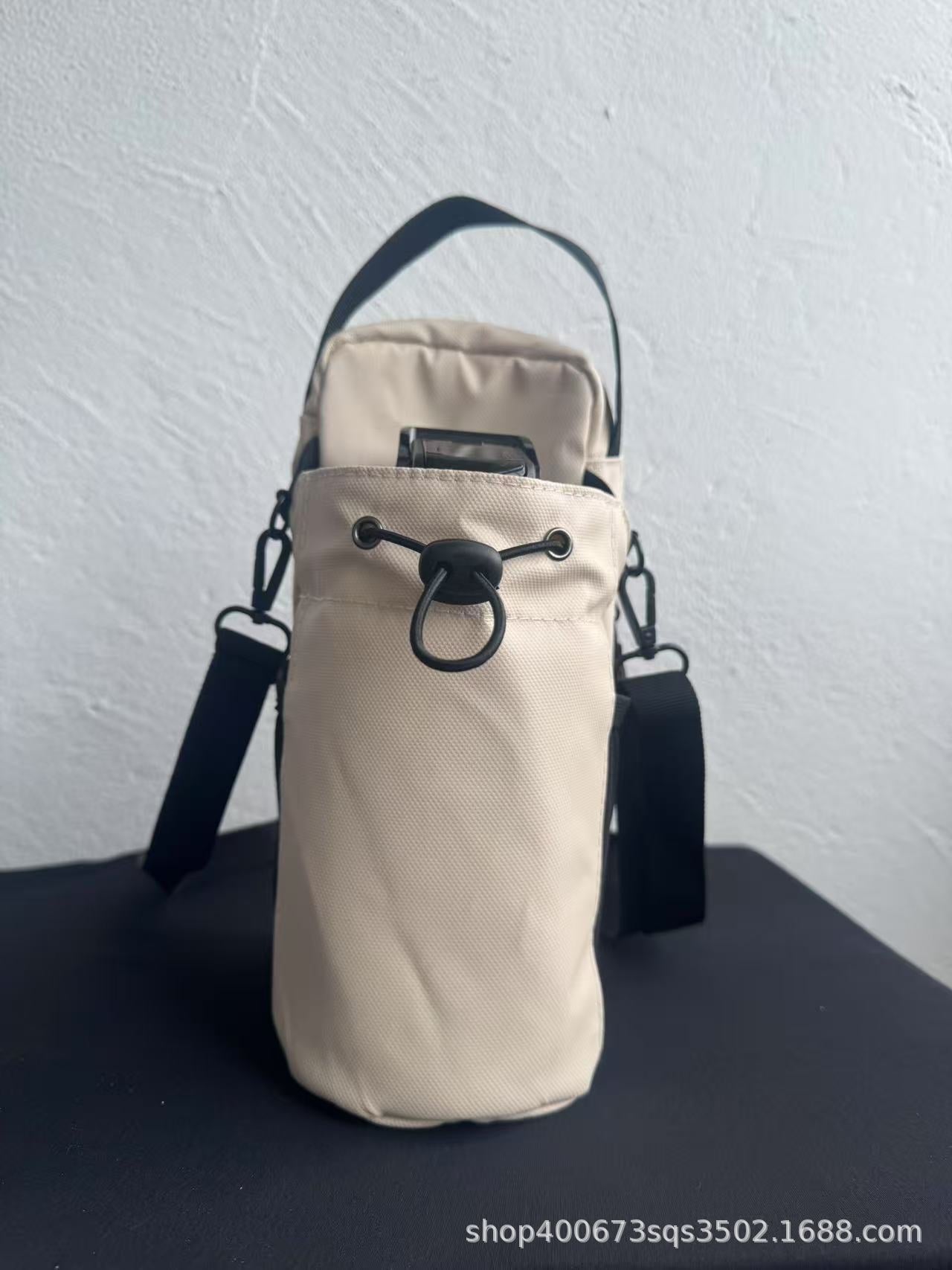 Fiend Fitness Mag-Bag (multi-color)